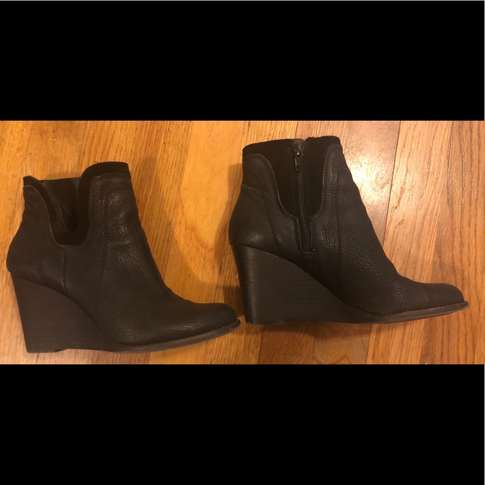 Lucky Brand wedged bootie